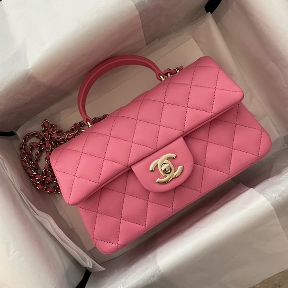 NWT 🩷 CHANEL 🩷 23P Pink Top Handle Mini with Light Gold Hardware - Picture 16 of 16